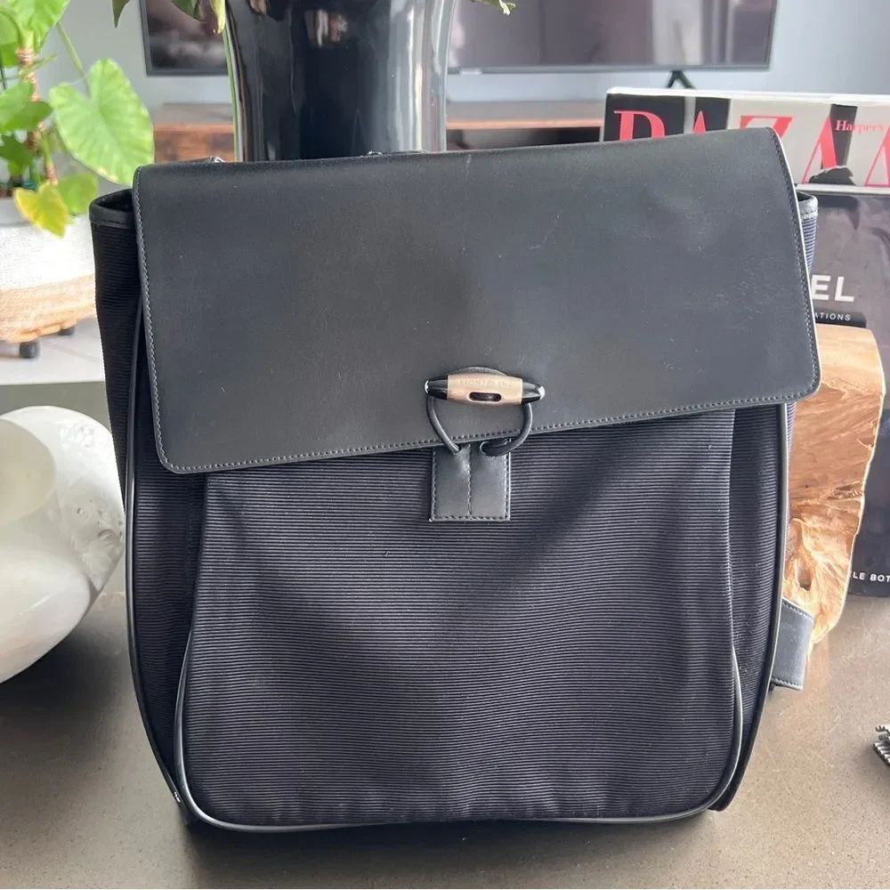 MONTBLANC Authentic Meisterstuck Black Fabric & Leather Messenger Cross Bag